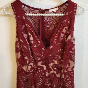 Elegant Burgundy Lace Dress